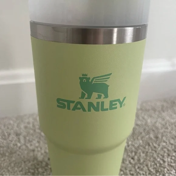 Stanley Quencher H2.0 FlowState Tumbler 14 oz Citron - Picture 4 of 15